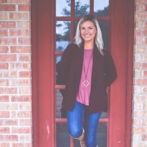 Meet your Posher, Erika